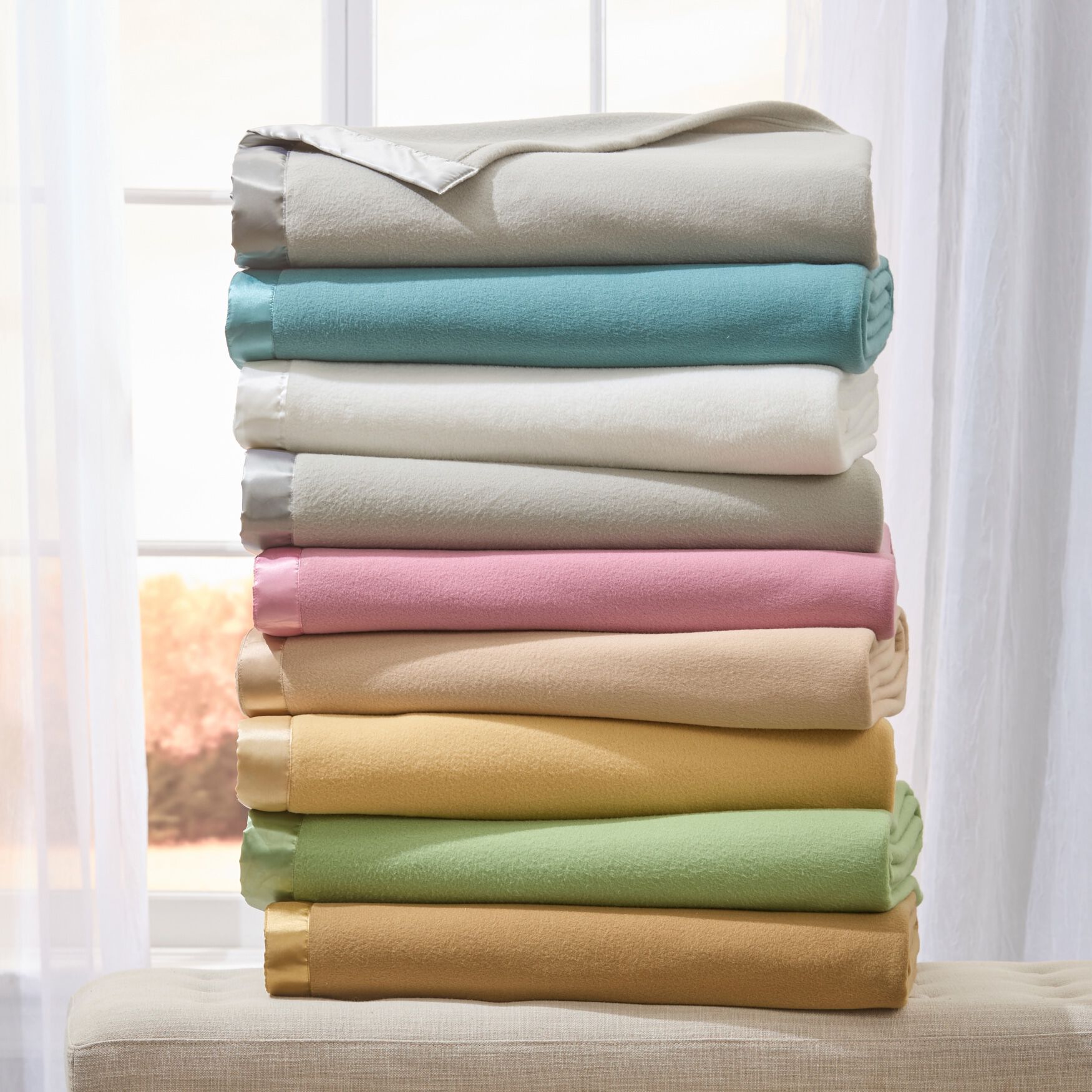 BH Studio Luca XL Blanket, , alternate image number 2