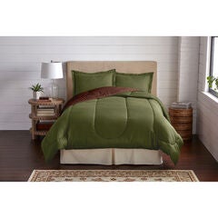 BH Studio Reversible Comforter