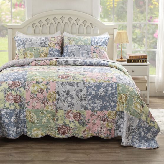 Emma Traditional Patchwork Quilt And Pillow Sham Set, GRAY, hi-res image number null