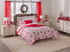 Striped Wreath 3-Pc Quilt Set