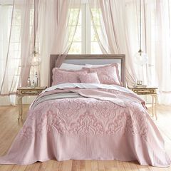 Amelia Bedspread