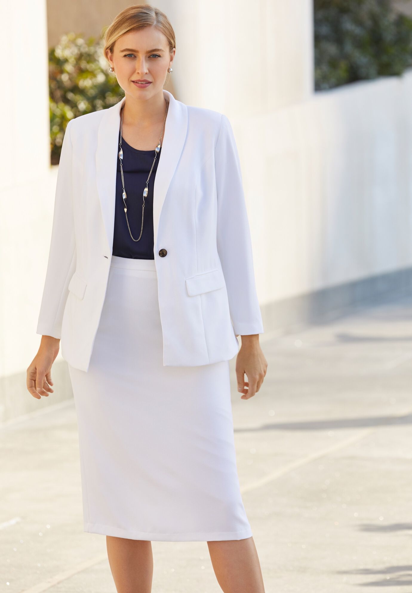 2-Piece Stretch Crepe Single-Breasted Skirt Suit, , alternate image number 4