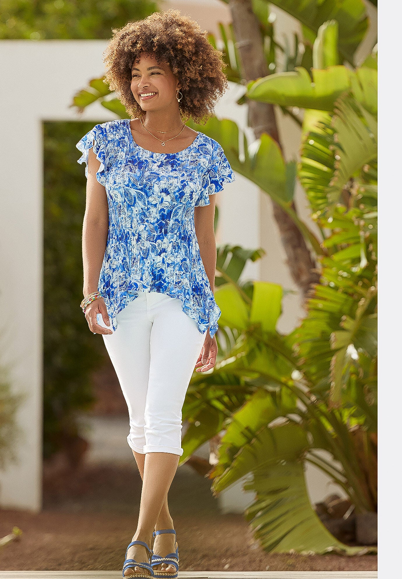 Plisse Sharkbite Tee, BLUE WATERCOLOR FLORAL, alternate image number 6