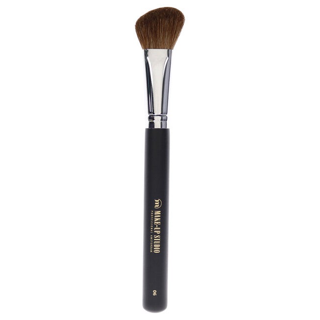 Blusher Shaper Brush Round - 06 by Make-Up Studio for Women 1 Pc Brush, See Description, hi-res image number 0