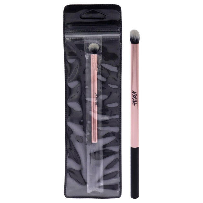 BlendPro Eyeshadow Blending Makeup Brush by Nykaa Cosmetics for Women - 1 Pc Brush, See Description, hi-res image number 0