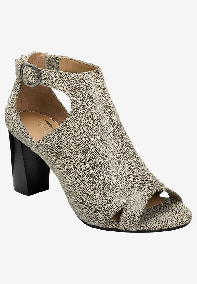 Song Bird Pump by Aerosoles®, BONE SNAKE, hi-res image number 0