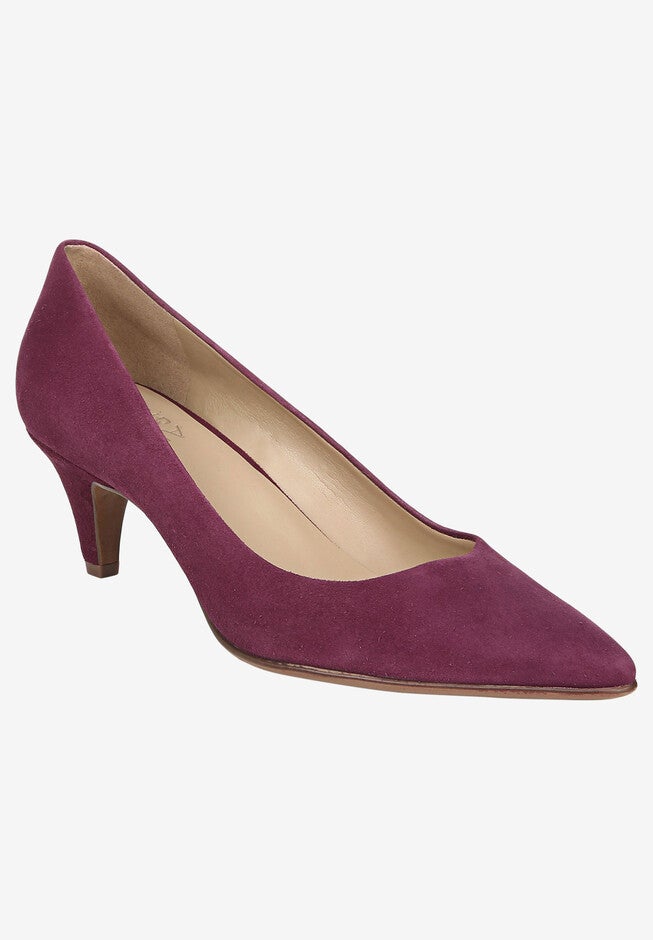 Beverly Pump , BOYSENBERRY, hi-res image number null