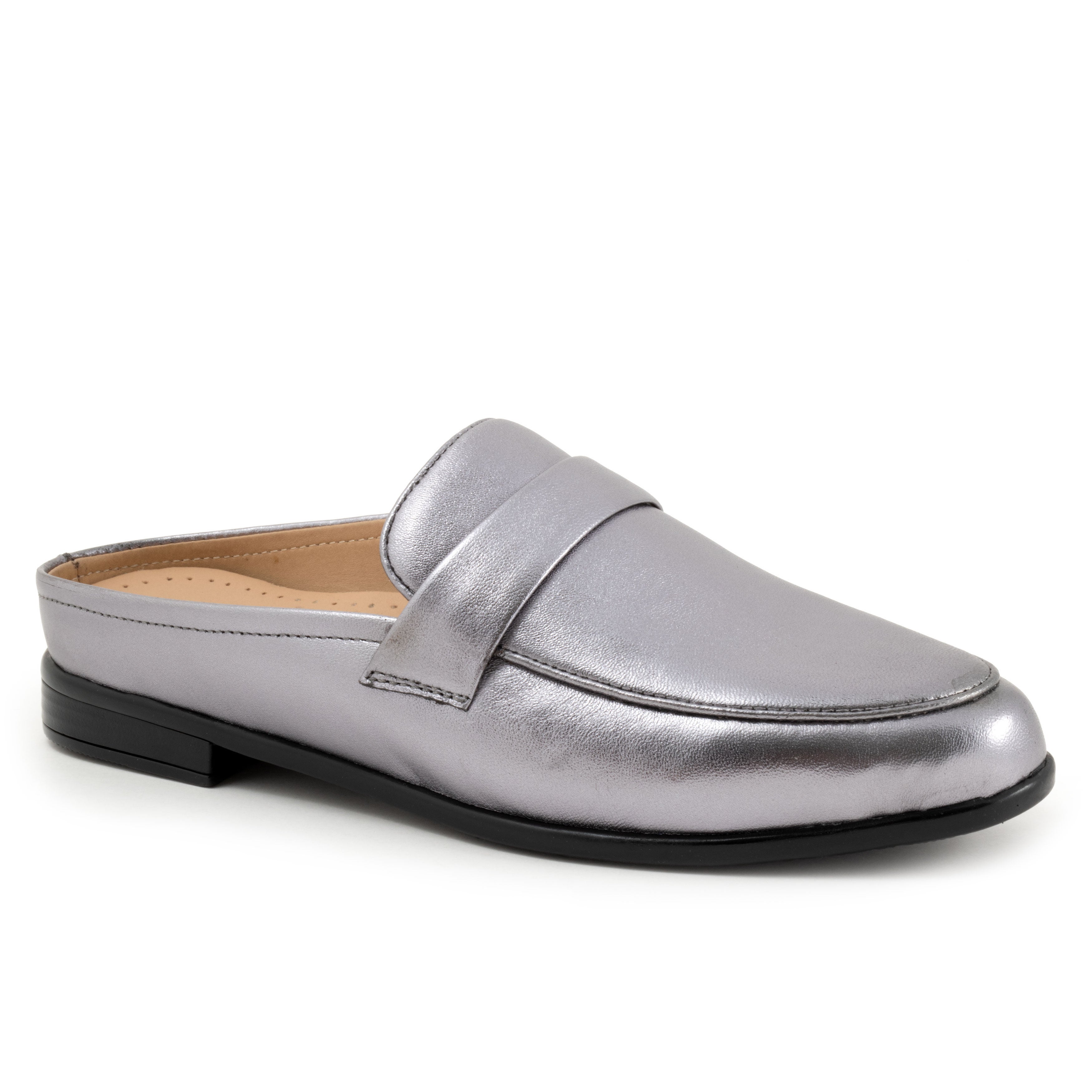 Lola Flat