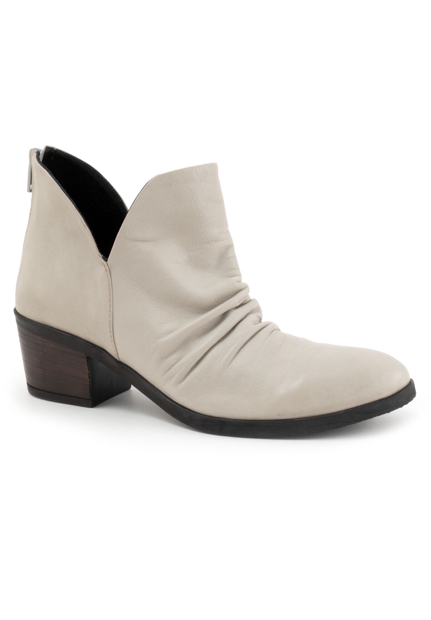 Cori Boot, TUSK, hi-res image number 0