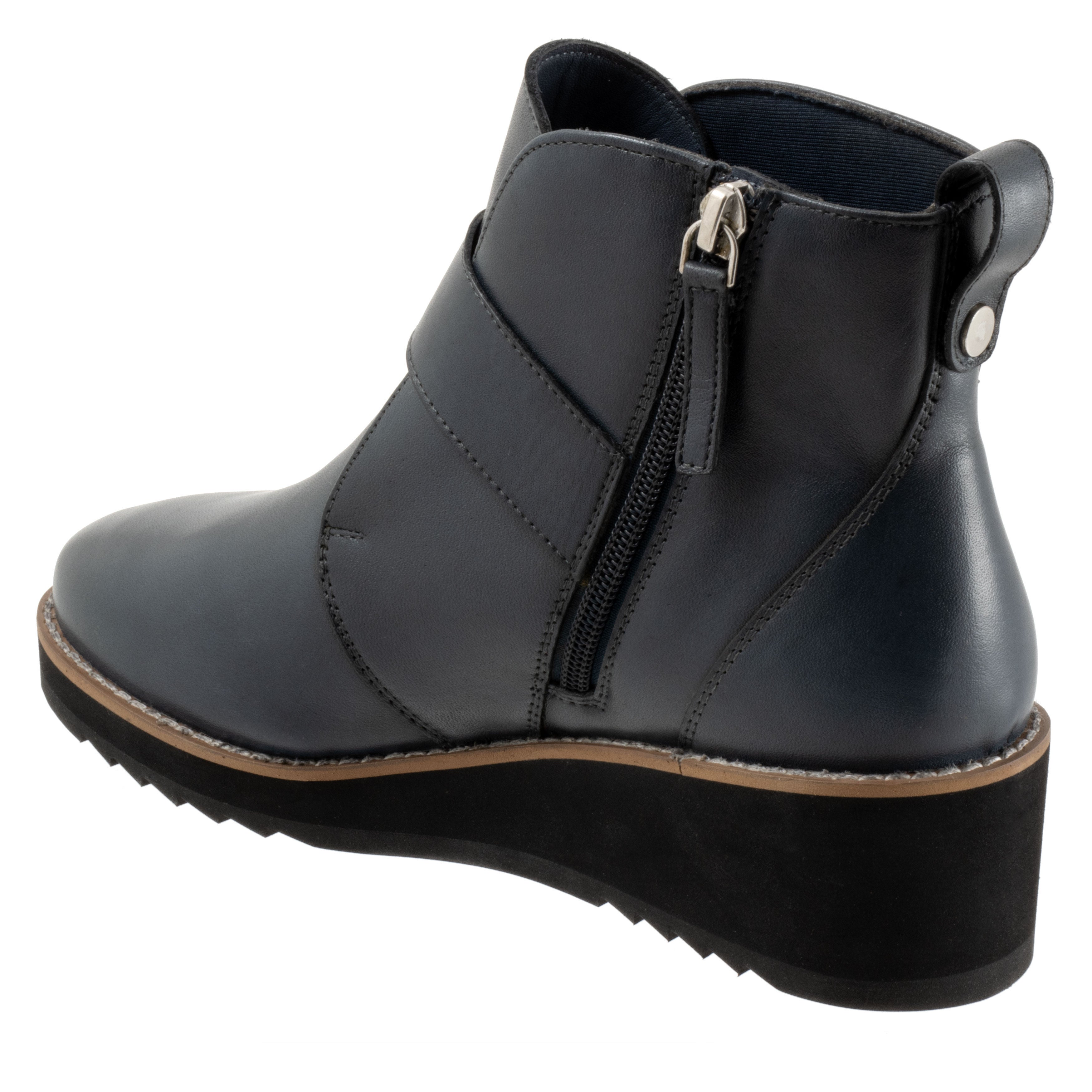 Wendi Boot, DARK NAVY, on-hover image number 1