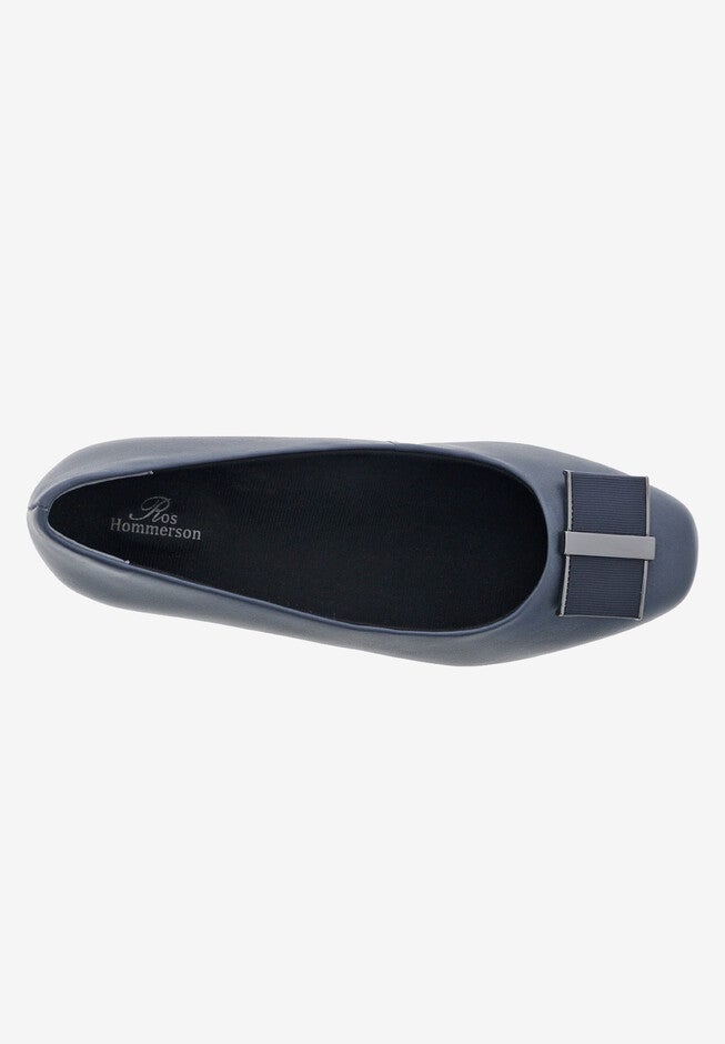 Twilight Kitten Heel Pump, , alternate image number 4