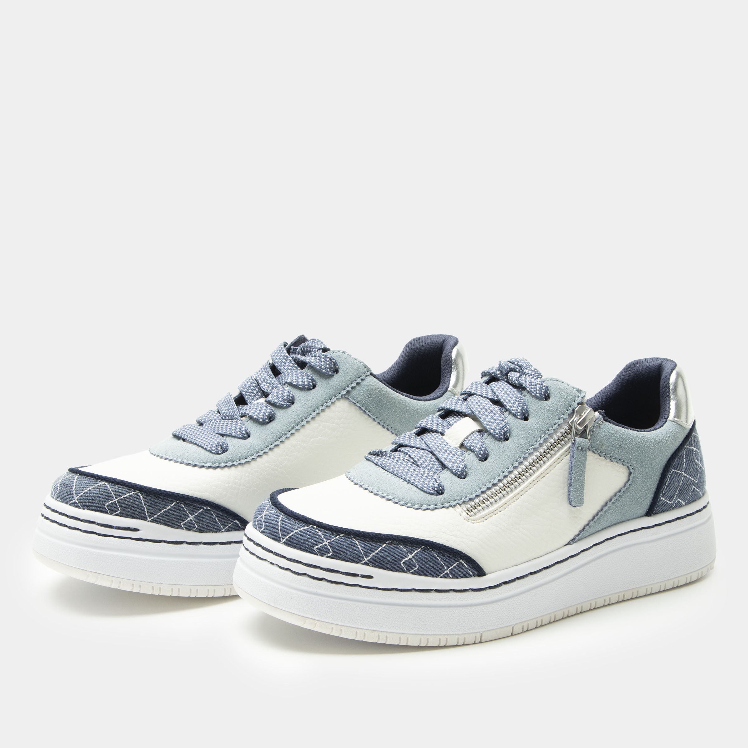 Averie Zipper Platform Sneaker