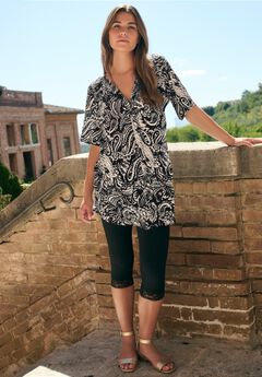 Plus Size Angelina Crinkle Crepe Y-Neck Short Sleeve Tunic