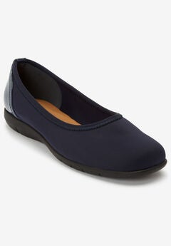 The Lyra Slip On Flat