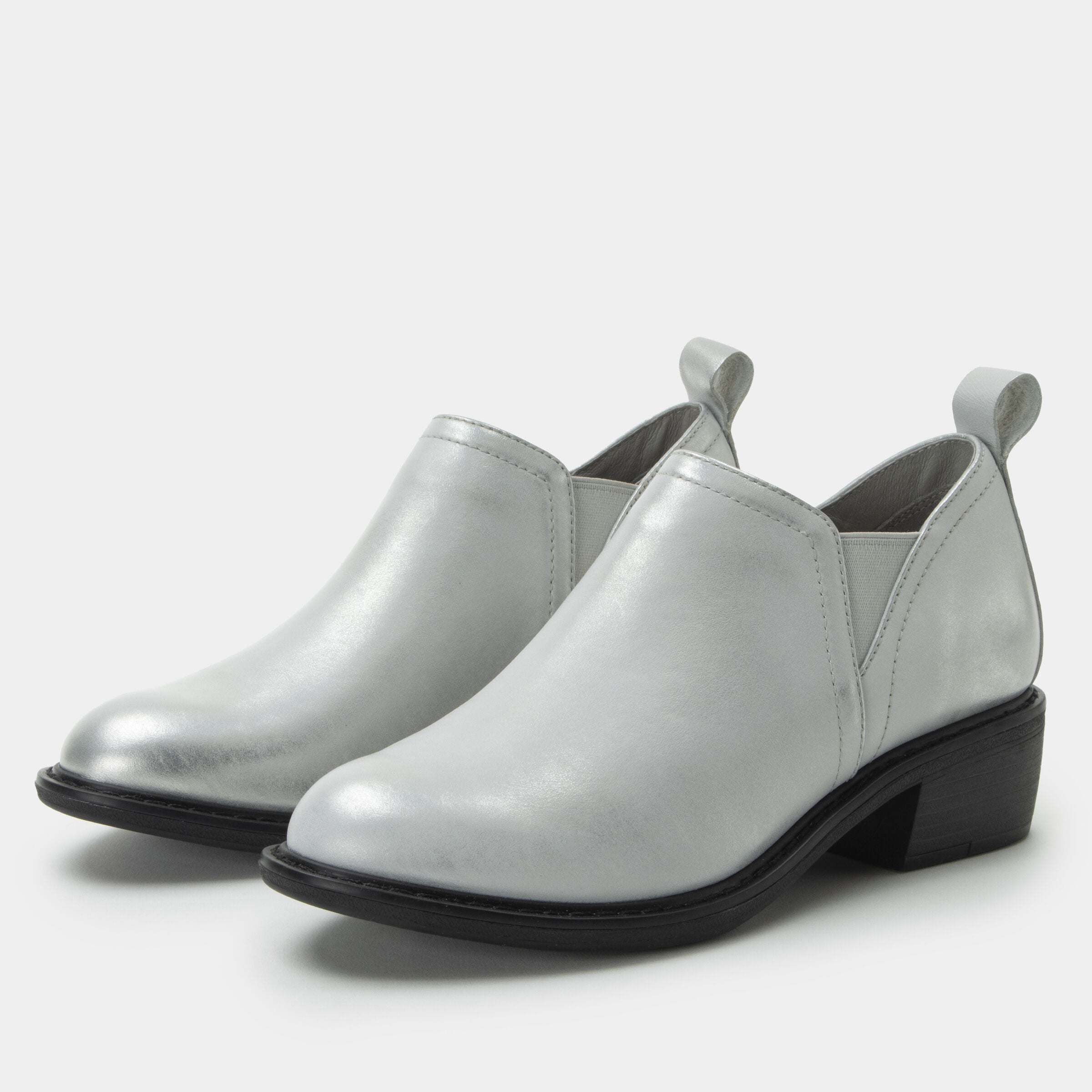 Merle Slip-On Flat Heel Shoe, WHITE, hi-res image number 0