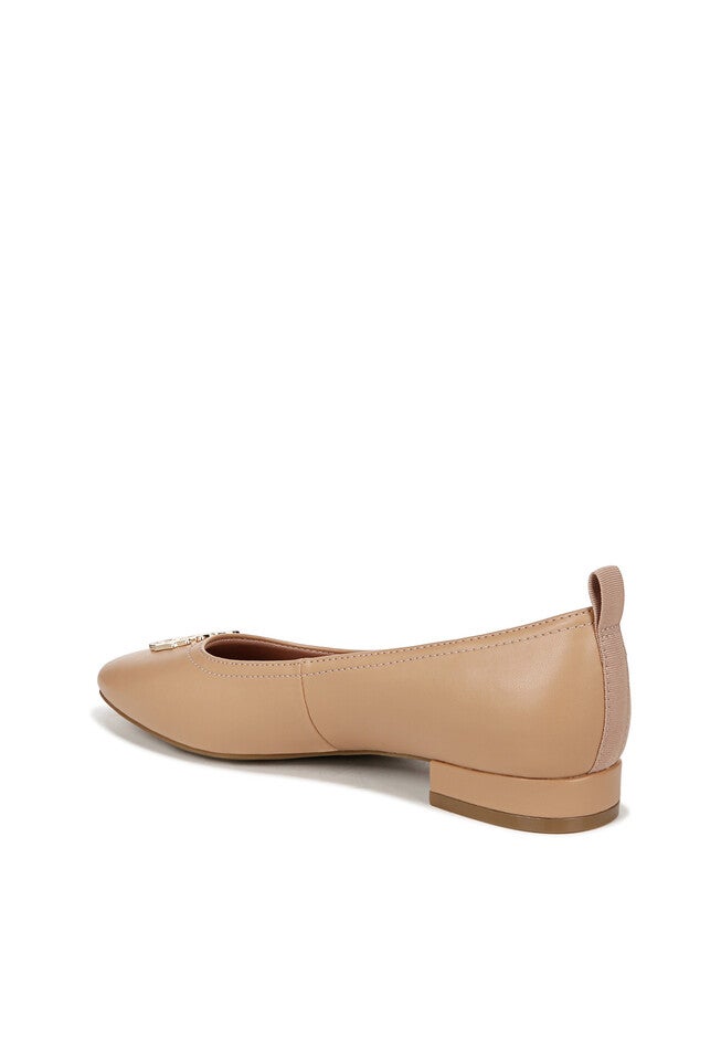 Cameo 2 Flat, , on-hover image number 1
