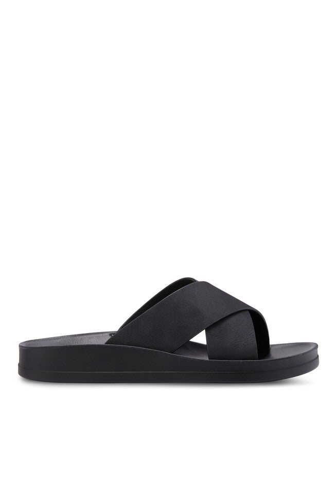 Samantha Sandal, , alternate image number null