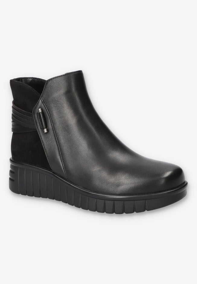 Sueann Ankle Boot, BLACK LEATHER, hi-res image number 0
