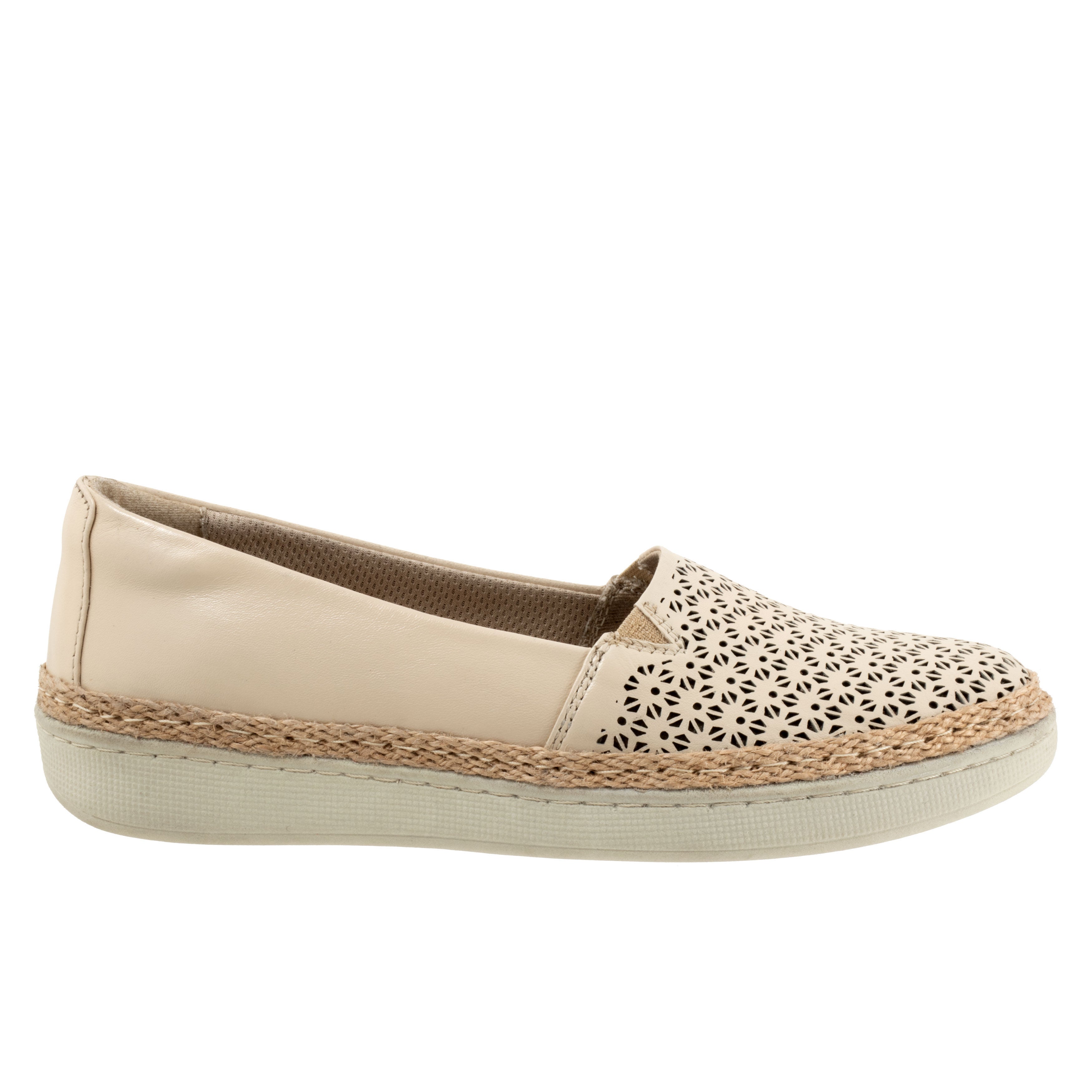 Accent Perf Sandal, IVORY, alternate image number 4