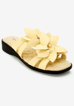 The Paula Slip On Sandal