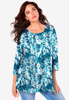 Ultimate Three Quarter Sleeve Swing Tee