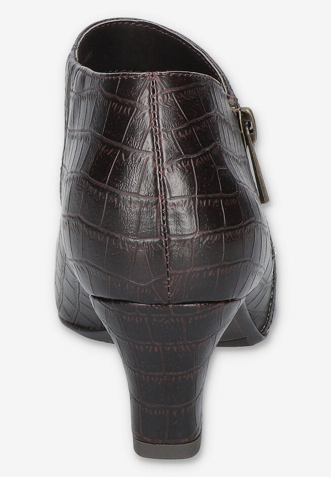 Kalinda Shootie, , on-hover image number null