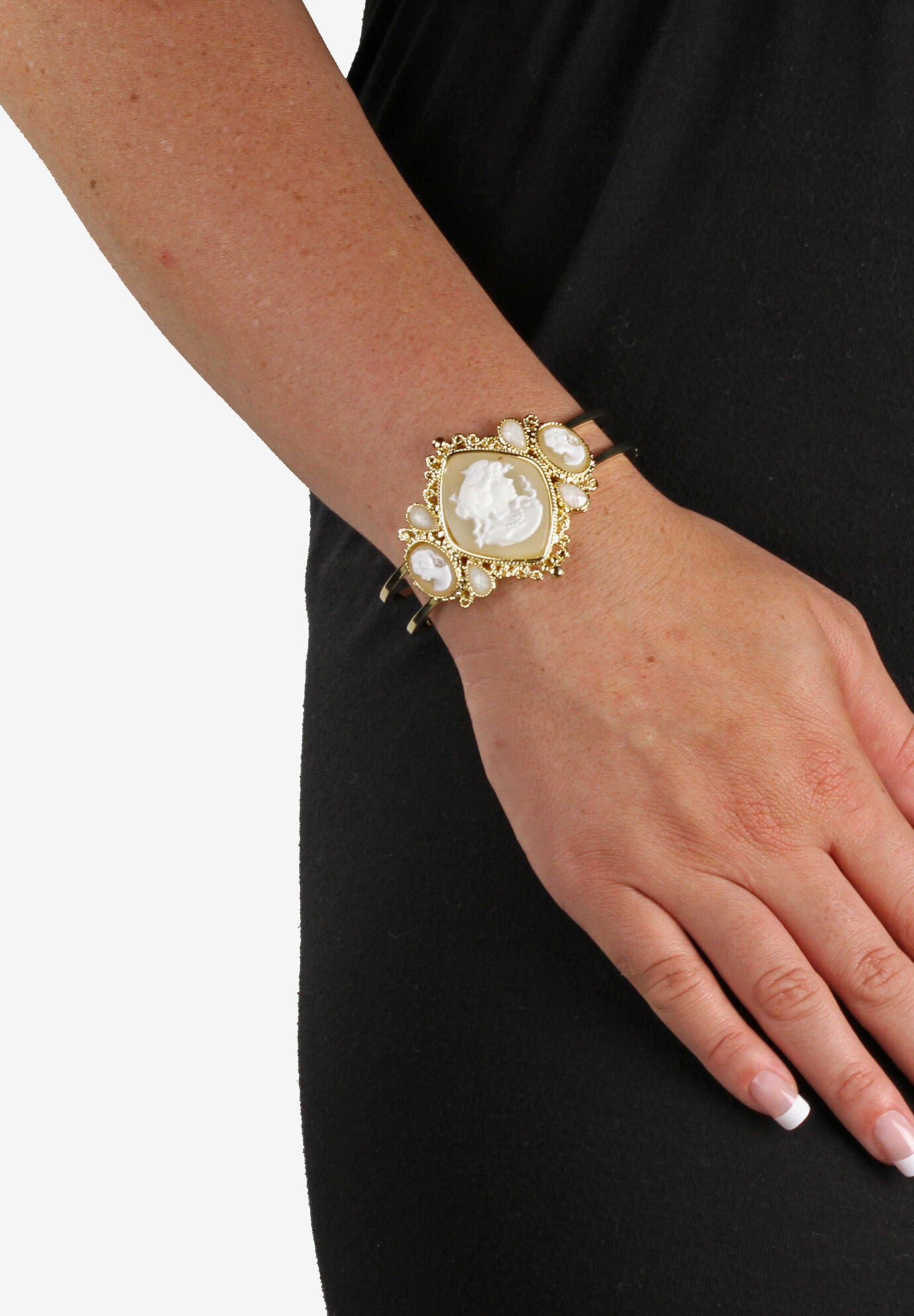 Vintage-Style Cameo Hinged Bangle Bracelet In Yellow Goldtone 7.5 inches, , alternate image number 2