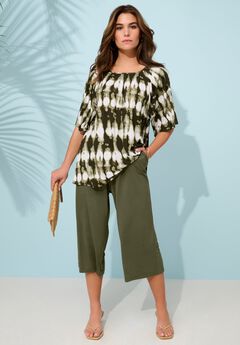 Plus Size Ultra Drape Wide-Leg Pull-On Capri Pants