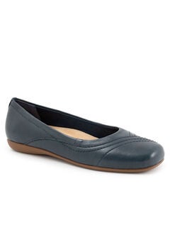 Sasha Flat