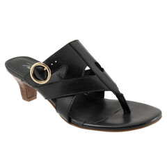 Nikki Sandal