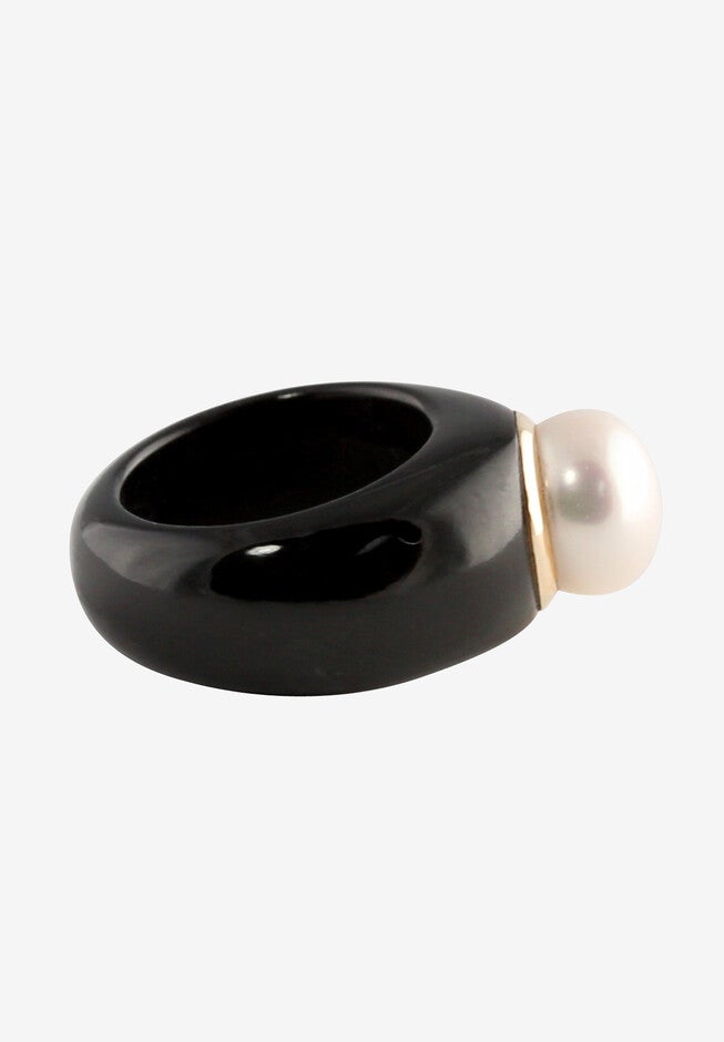 10K Black Pearl Ring Round Cultured Pearl Black Jade Yellow Gold Ring, , on-hover image number 1