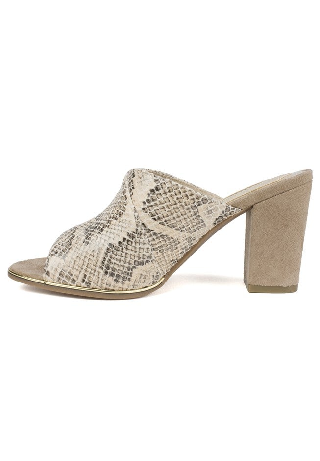 Wendall Sandal by Rialto, , alternate image number null
