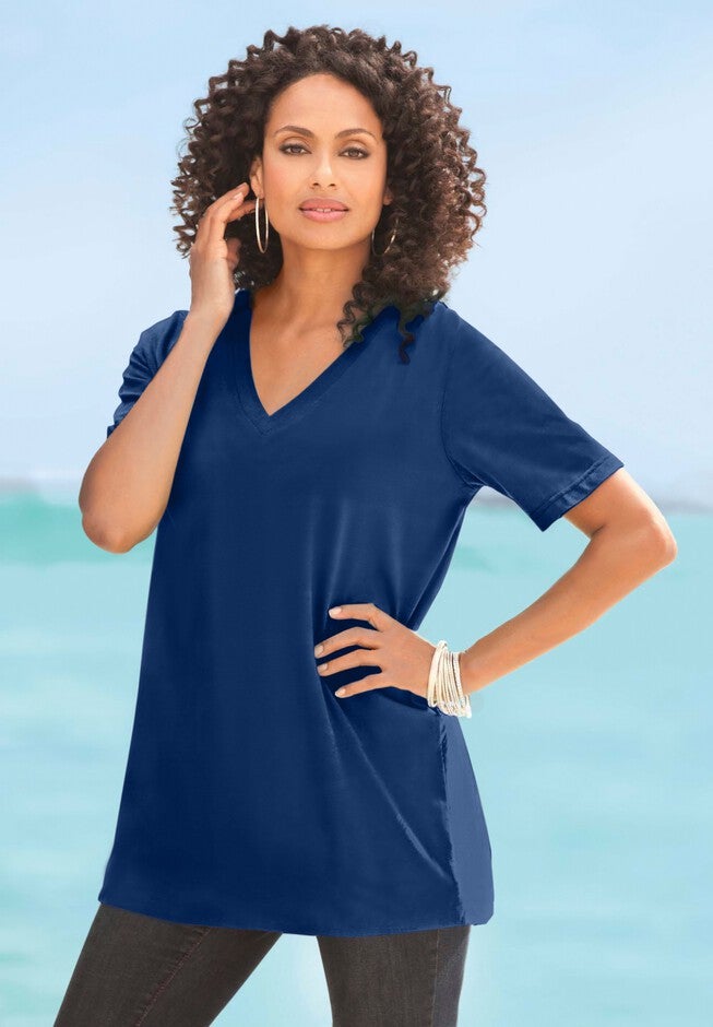 V Neck Ultimate Tee, , alternate image number null