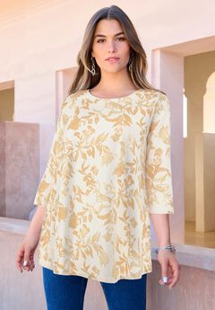 Ultimate Three Quarter Sleeve Swing Tee