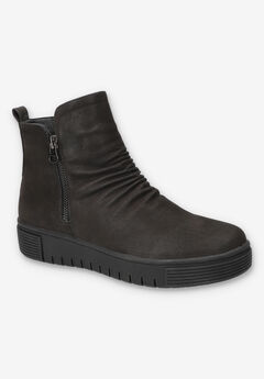 Estella Slip-Resistant Ankle Boot