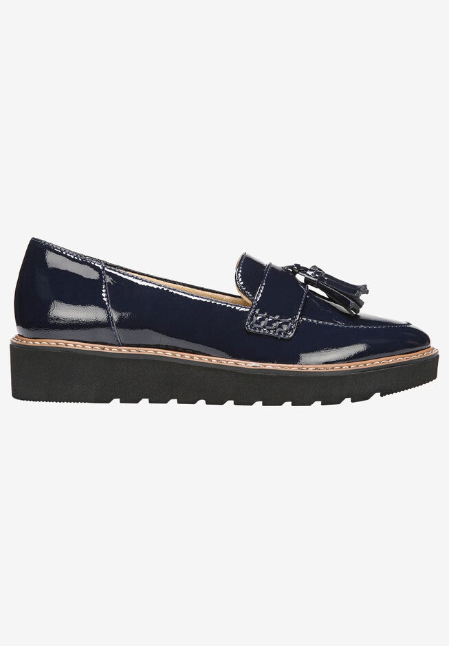 August Loafers by Naturalizer®, , alternate image number null