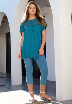 Lace Yoke Pleated Tunic