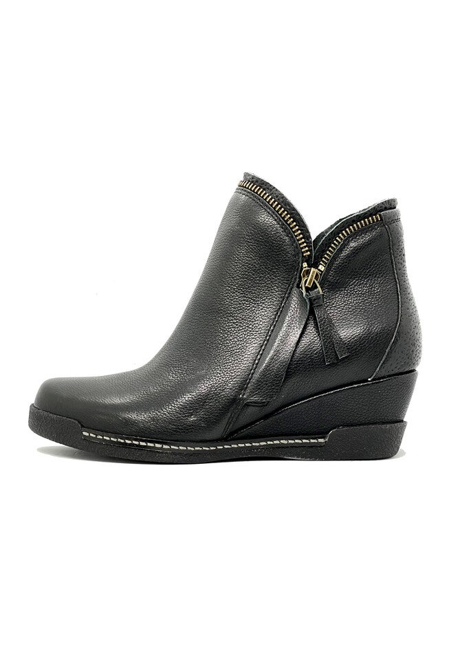 Dana Bootie, BLACK, hi-res image number 0