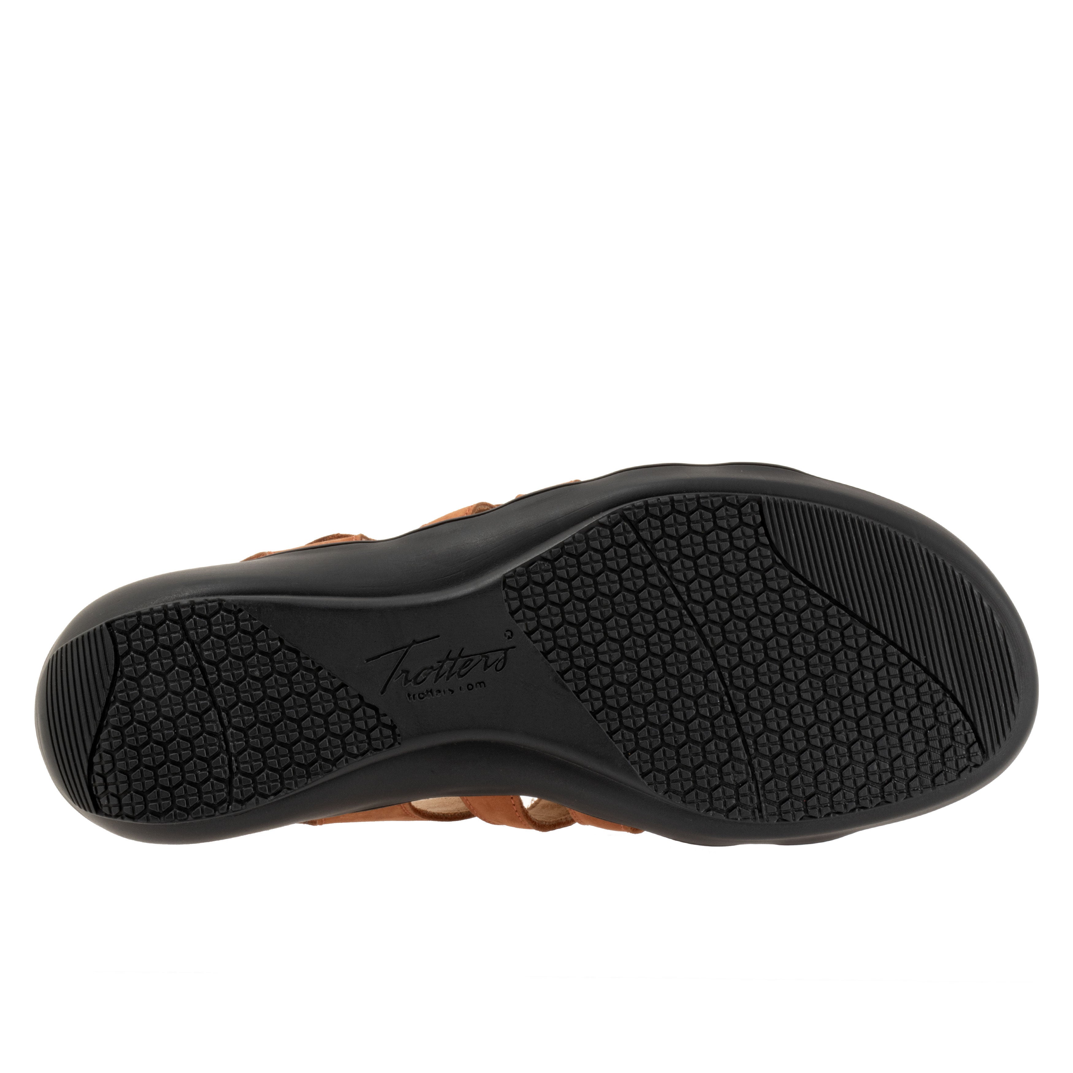 Riki Studs Sandal, LUGGAGE NUBUCK, alternate image number 2