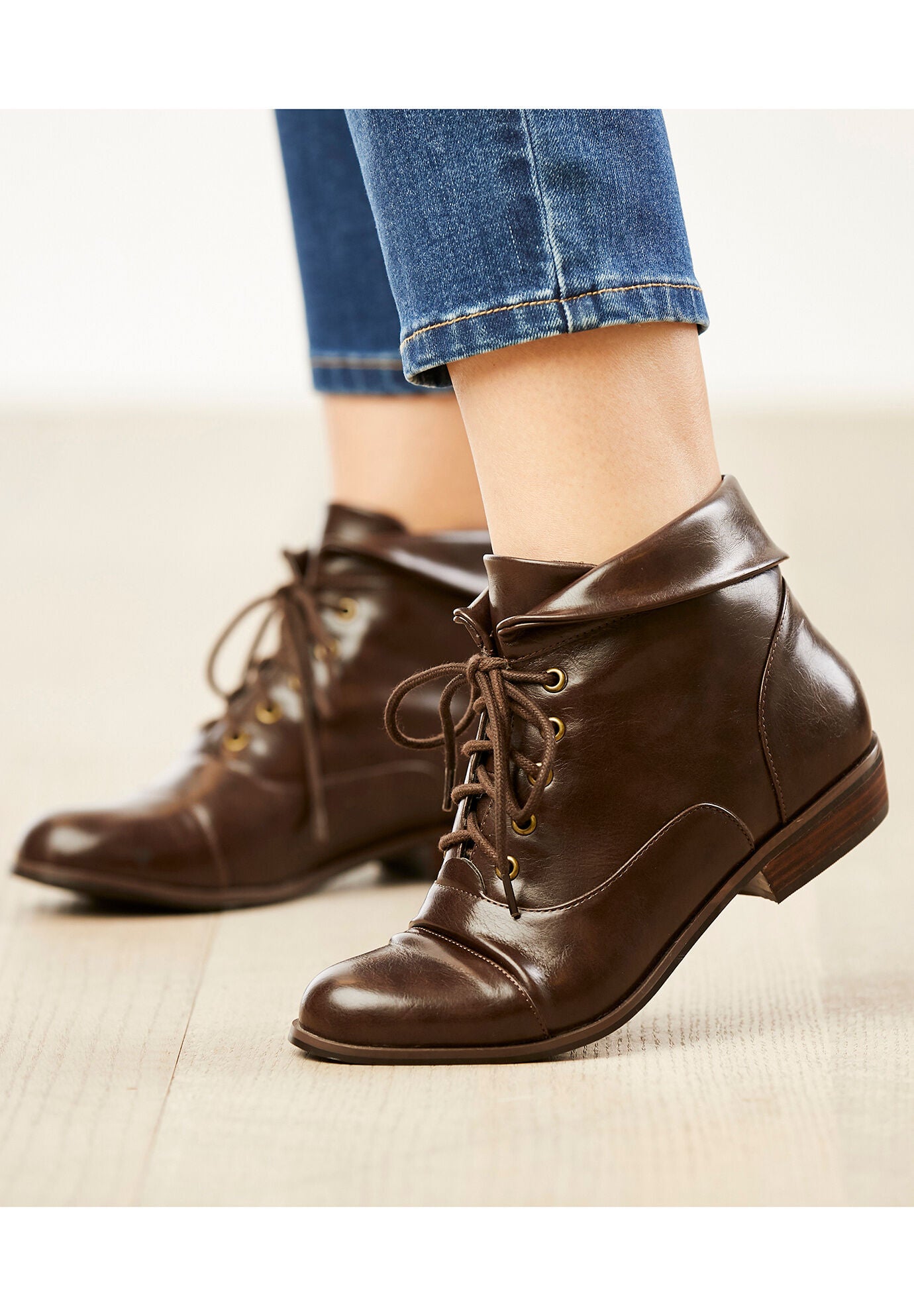 Wide Width Shoes by Comfortview OneStopPlus