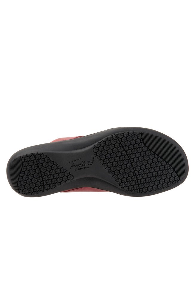 Regina Slip On Sandal, , alternate image number 4