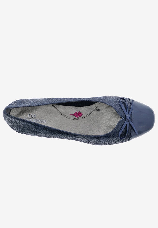 Tawnie Kitten Heel Pump, , alternate image number 4