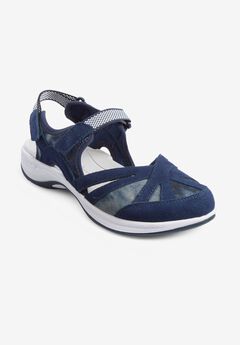 The Esplash Closed Toe Hiking Sandal