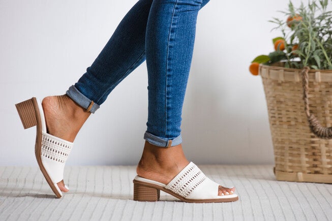 Corley Sandals, , alternate image number null