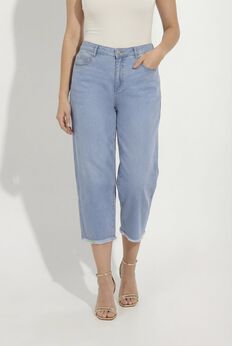 Plus Size Straight-Leg Frayed Hem Cropped Capri Jean