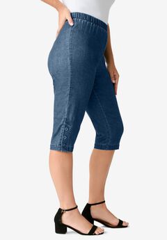 Comfort Stretch Button Detail Capri Jean