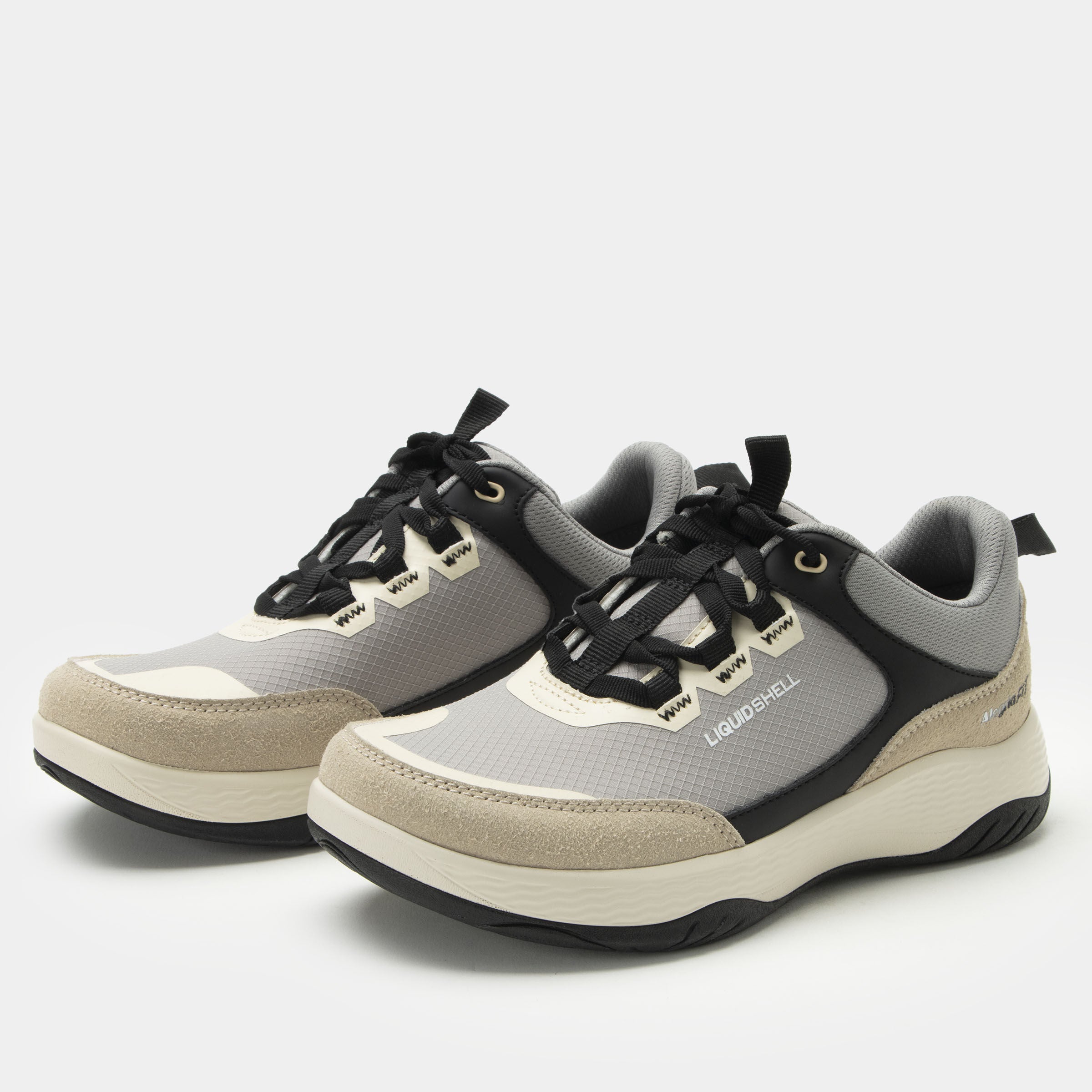 Motov8 Wide Toe Box Sneaker