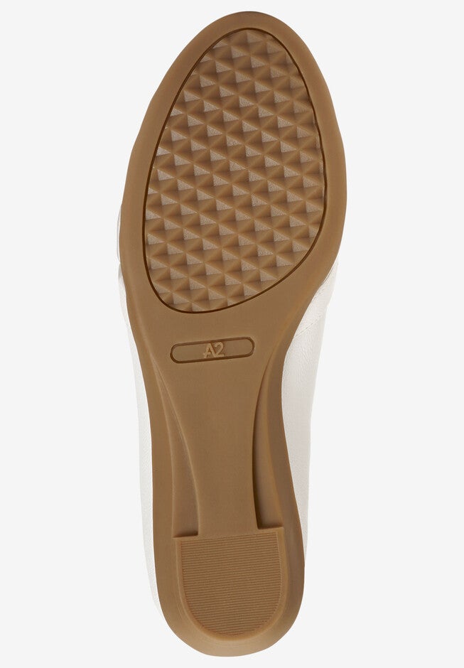 Fanatic Flat by A2 by Aerosoles®, , alternate image number null