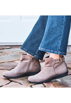 The Cassie Bootie