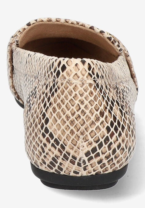 Susmita Loafer, , on-hover image number null